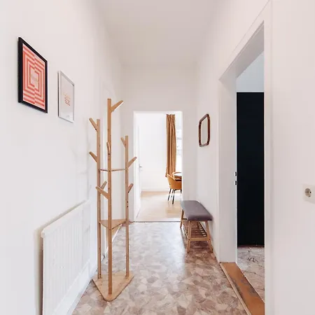 Grosszuegige Altbauwohnung Am By Stadtlandnest * 布雷根茨